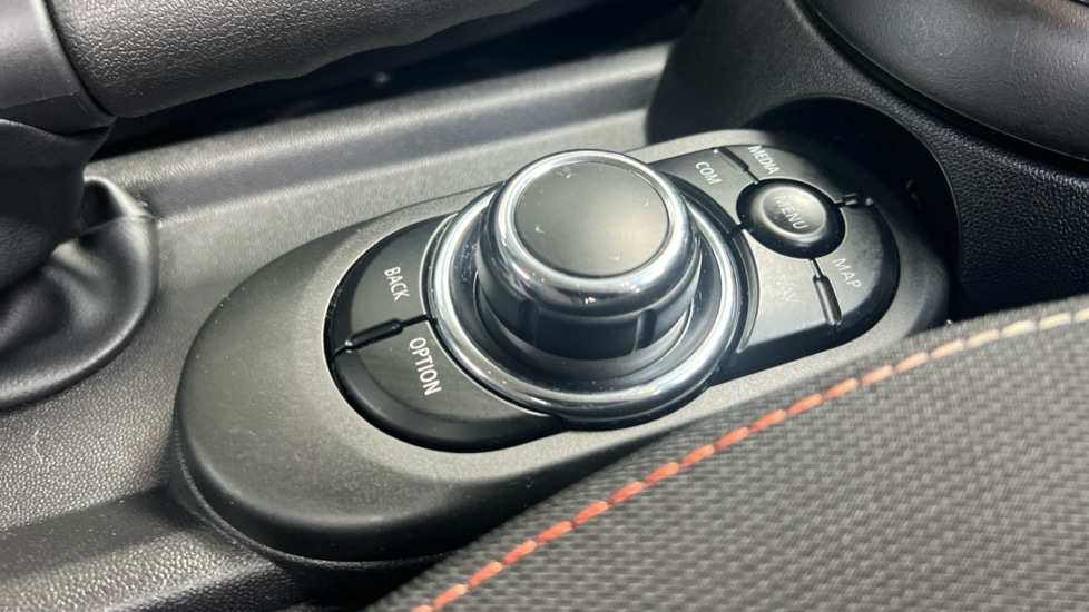 Used MINI Hatch 2021 for sale - 76130619: Photo 19