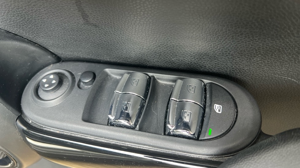 Used MINI Hatch 2021 for sale - 76130619: Photo 28