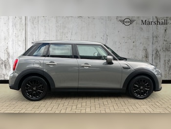 Used MINI Hatch 2021 for sale - 76130619: Photo 3