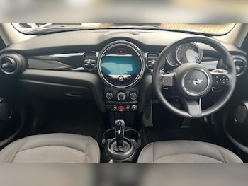 Used MINI Hatch 2021 for sale - 76130619: Photo 4