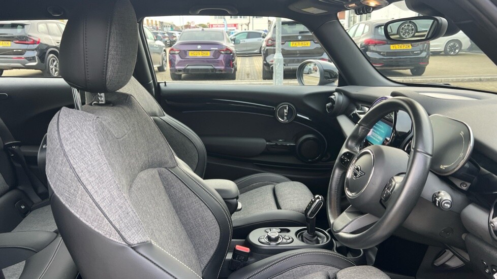 Used MINI Hatch 2022 for sale - 76140118: Photo 11