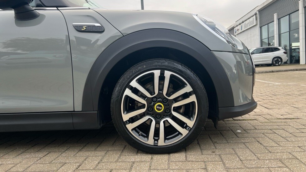 Used MINI Hatch 2022 for sale - 76140118: Photo 14