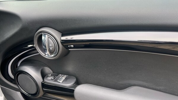 Used MINI Hatch 2022 for sale - 76140118: Photo 20