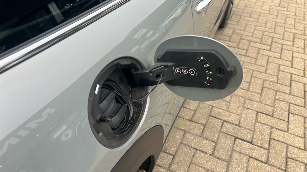 Used MINI Hatch 2022 for sale - 76140118: Photo 29