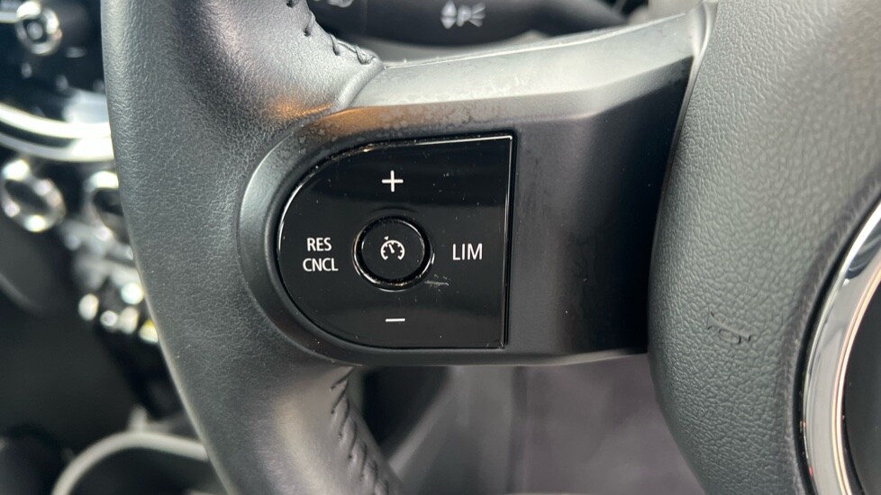 Used MINI Hatch 2022 for sale - 76140118: Photo 34