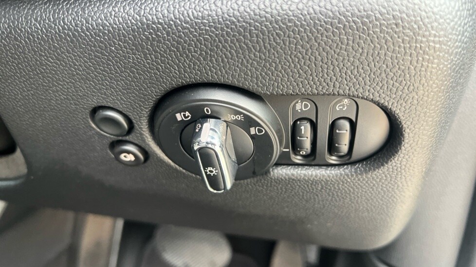 Used MINI Hatch 2022 for sale - 76140118: Photo 35