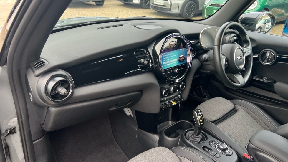 Used MINI Hatch 2022 for sale - 76140118: Photo 7