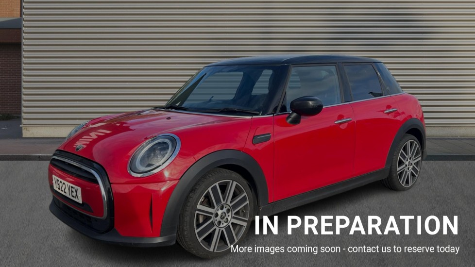 Used MINI Hatch 2022 for sale - 76289727: Photo 3