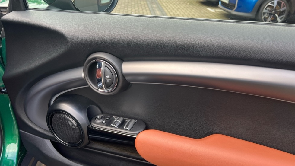 Used MINI Convertible 2022 for sale - 76350814: Photo 20
