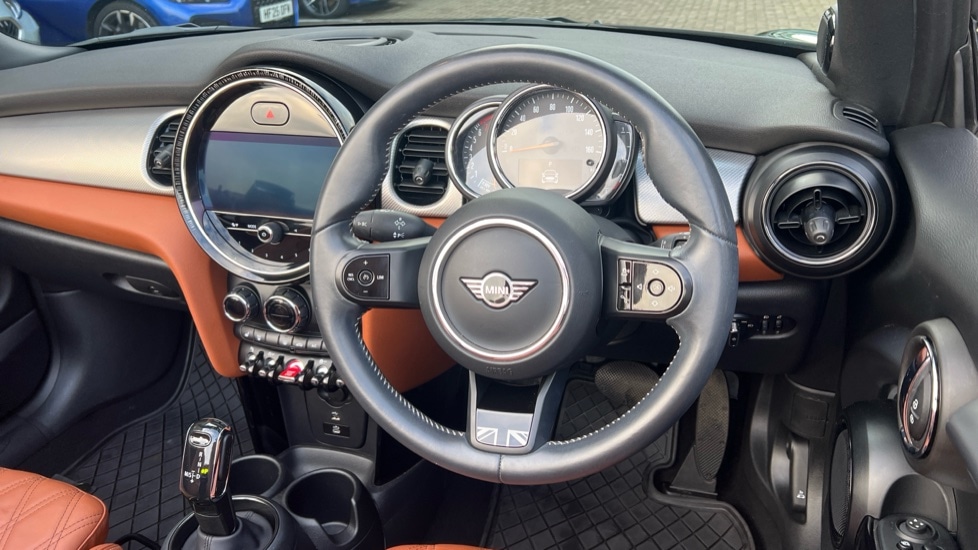 Used MINI Convertible 2022 for sale - 76350814: Photo 5