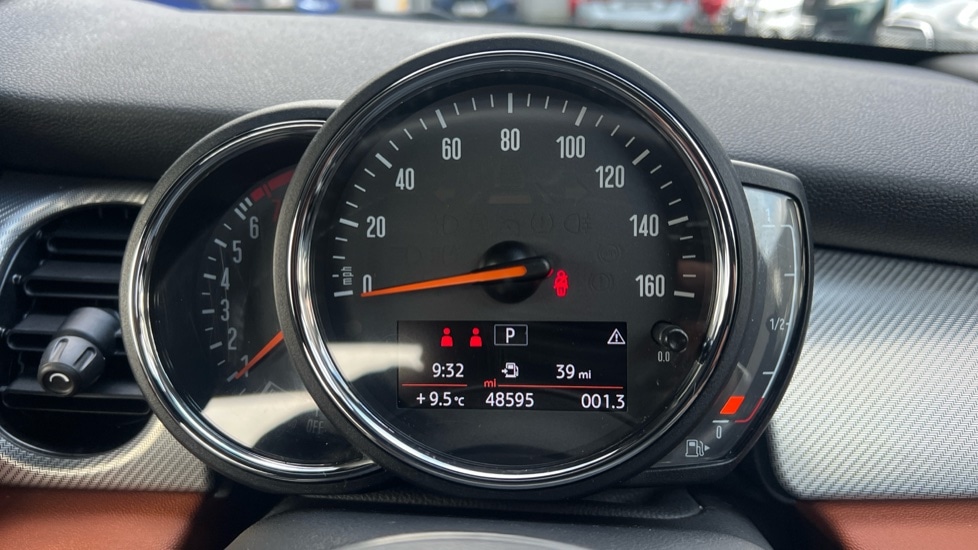 Used MINI Convertible 2022 for sale - 76350814: Photo 9