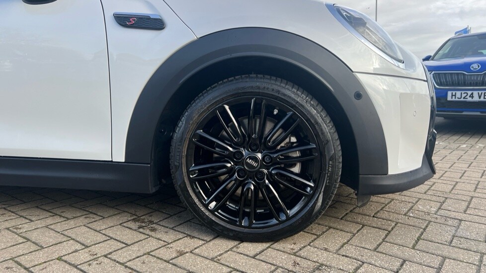 Used MINI Convertible 2023 for sale - 76544605: Photo 14