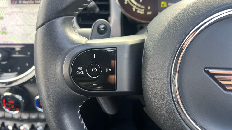 Used MINI Convertible 2023 for sale - 76544605: Photo 17