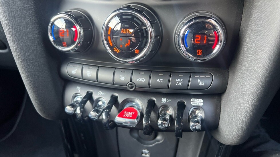 Used MINI Convertible 2023 for sale - 76544605: Photo 34