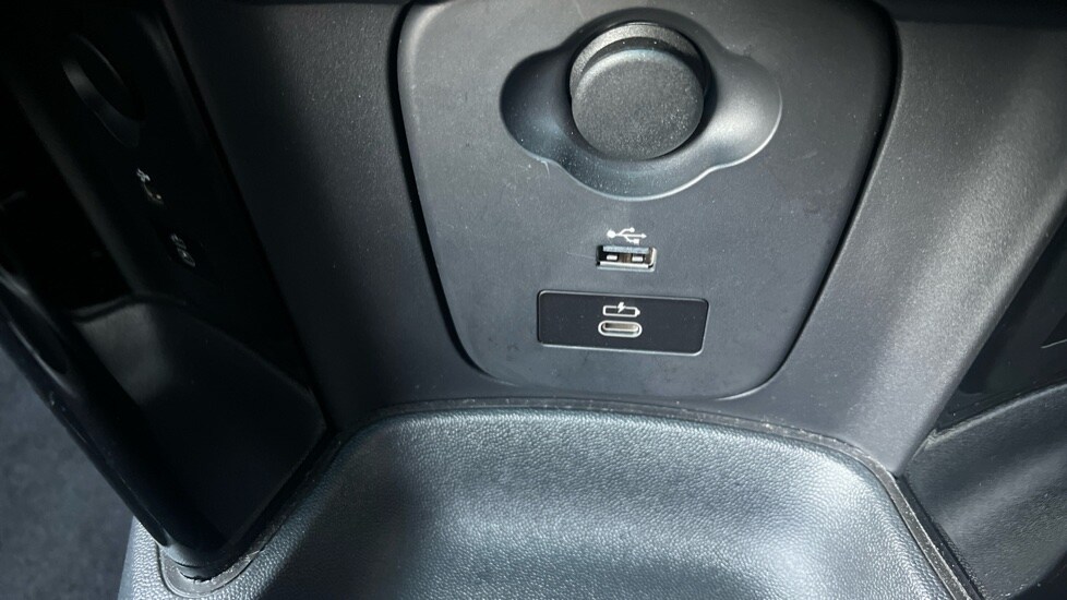 Used MINI Convertible 2023 for sale - 76544605: Photo 36