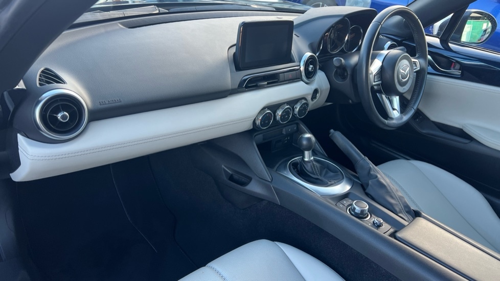 Used Mazda MX-5 2021 for sale - 76630250: Photo 10