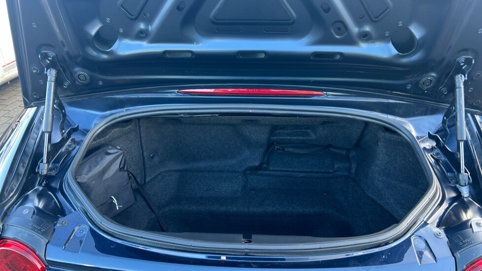 Used Mazda MX-5 2021 for sale - 76630250: Photo 15