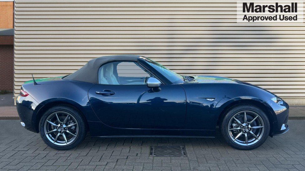 Used Mazda MX-5 2021 for sale - 76630250: Photo 2