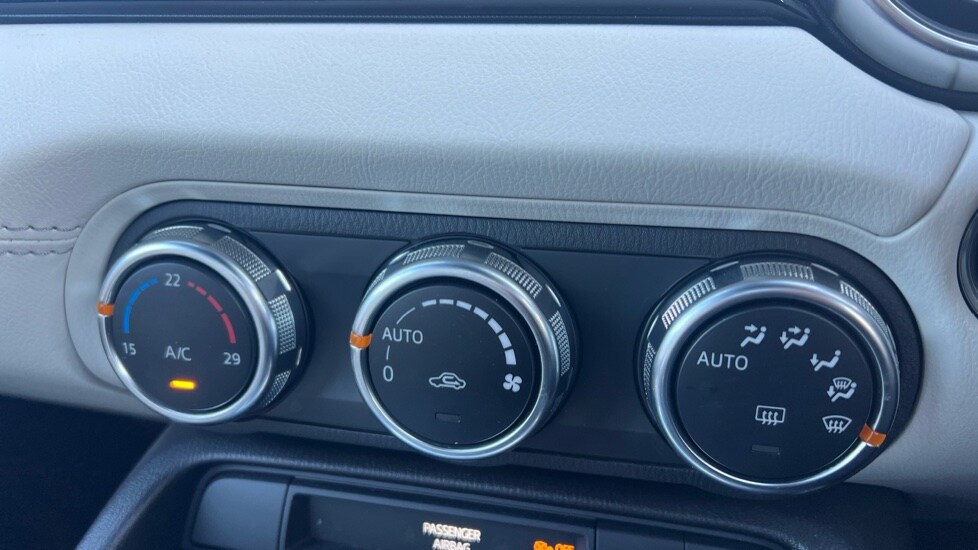 Used Mazda MX-5 2021 for sale - 76630250: Photo 32