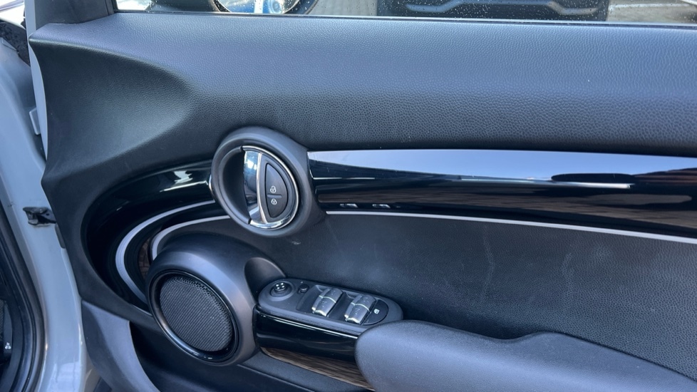 Used MINI Hatch 2022 for sale - 76434605: Photo 20