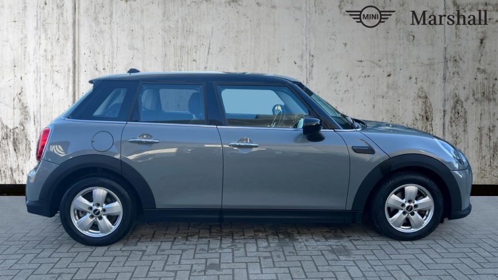 Used MINI Hatch 2022 for sale - 76434605: Photo 3