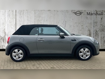 Used MINI Convertible 2023 for sale - 76104233: Photo 3