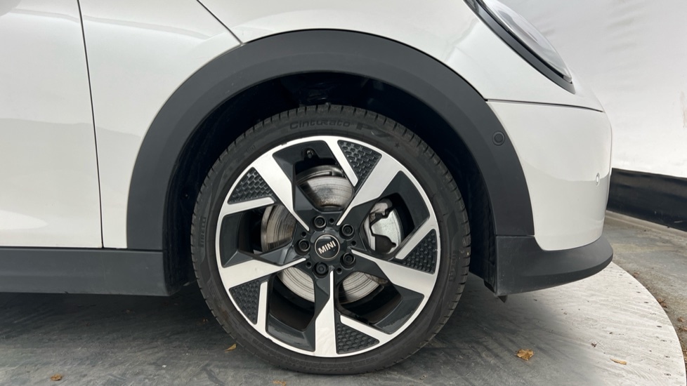 Used MINI Cooper 2025 for sale - 76927807: Photo 14