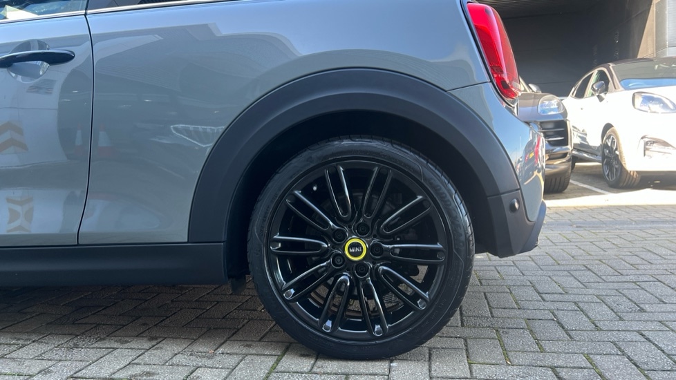 Used MINI Hatch 2022 for sale - 76086897: Photo 26