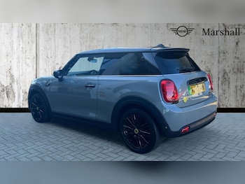 Used MINI Hatch 2022 for sale - 76086897: Photo 2