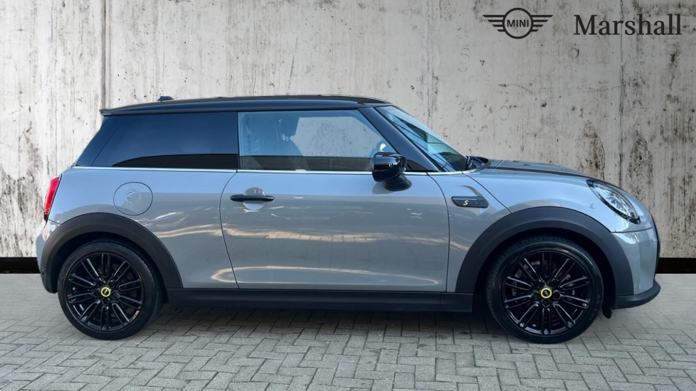 Used MINI Hatch 2022 for sale - 76086897: Photo 3