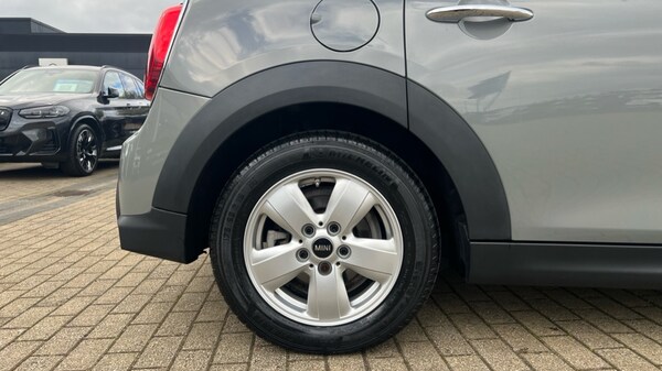 Used MINI Hatch 2021 for sale - 76140309: Photo 27