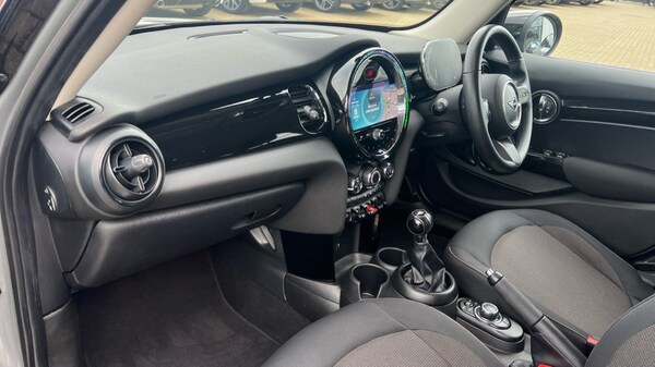 Used MINI Hatch 2021 for sale - 76140309: Photo 7