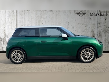 Used MINI Cooper 2024 for sale - 75439923: Photo