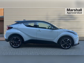 Used Toyota C-HR 2023 for sale - 75439957: Photo