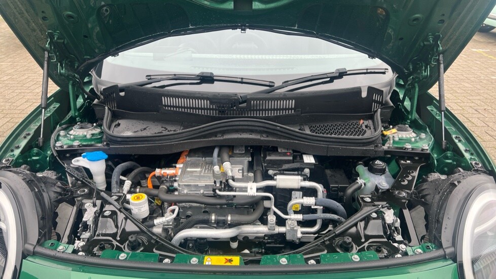 Used MINI Cooper 2025 for sale - 76528875: Photo 21