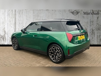 Used MINI Cooper 2025 for sale - 76528875: Photo