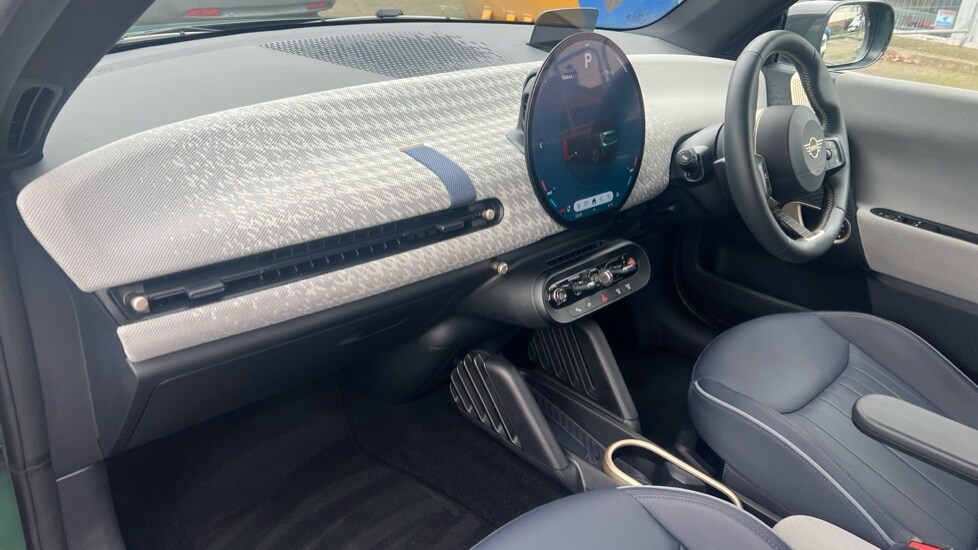 Used MINI Cooper 2025 for sale - 76528875: Photo 7