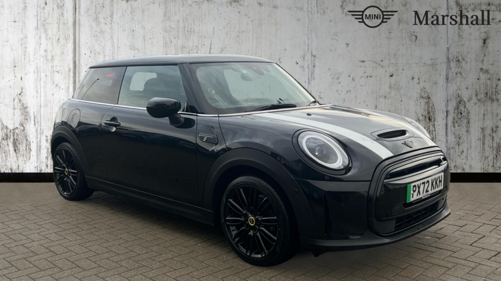 Used MINI Hatch 2022 for sale - 76372846: Photo 1