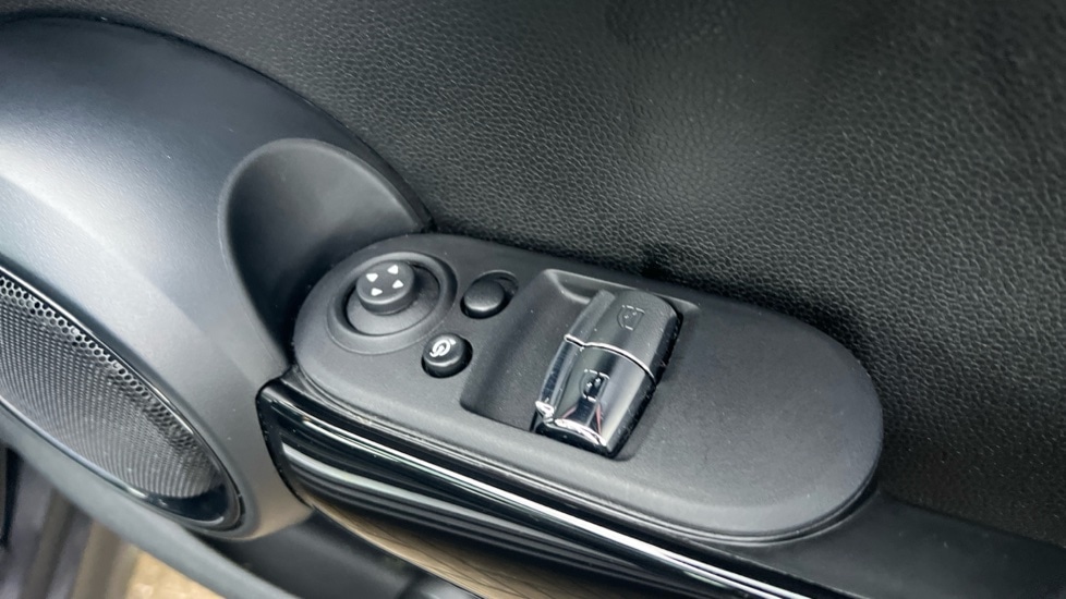 Used MINI Hatch 2022 for sale - 76372846: Photo 31