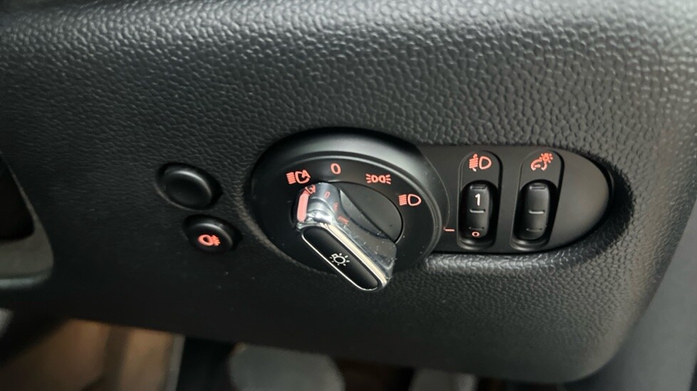 Used MINI Hatch 2022 for sale - 76372846: Photo 34