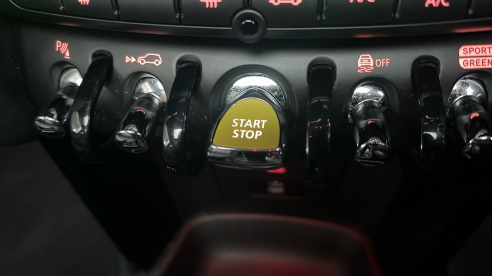 Used MINI Hatch 2022 for sale - 76372846: Photo 40