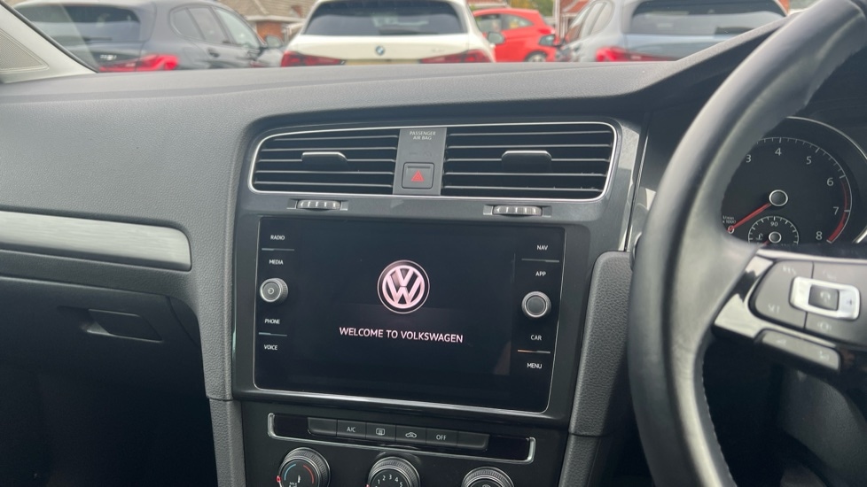 Used Volkswagen Golf 2019 for sale - 76203865: Photo 12