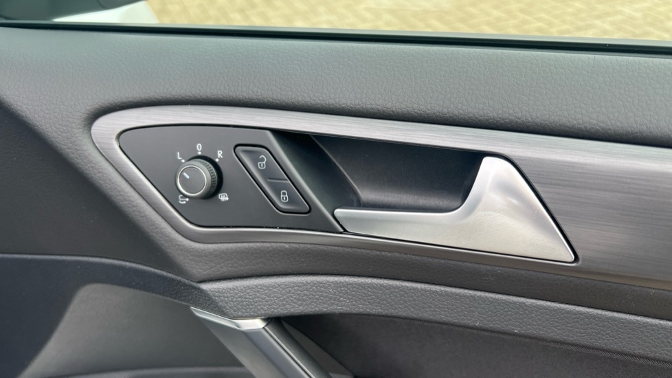 Used Volkswagen Golf 2019 for sale - 76203865: Photo 25