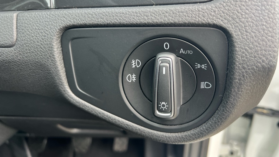 Used Volkswagen Golf 2019 for sale - 76203865: Photo 29