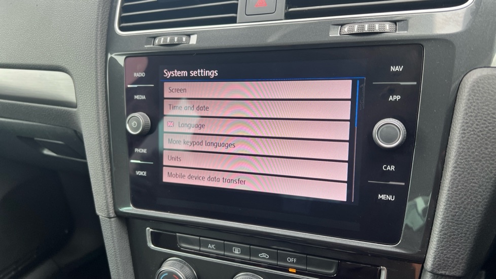 Used Volkswagen Golf 2019 for sale - 76203865: Photo 44