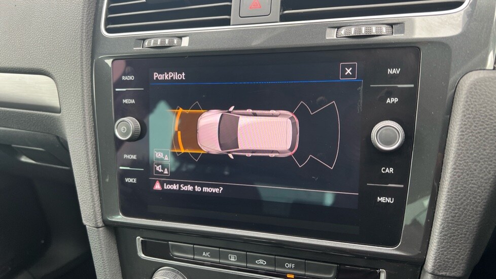 Used Volkswagen Golf 2019 for sale - 76203865: Photo 45