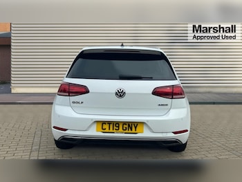 Used Volkswagen Golf 2019 for sale - 76203865: Photo 4