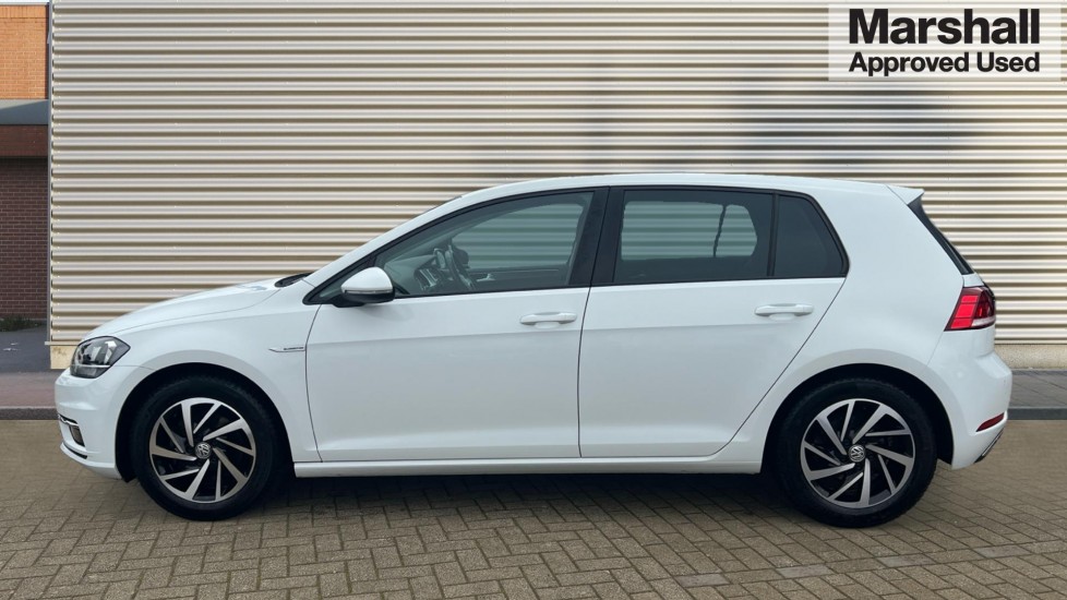 Used Volkswagen Golf 2019 for sale - 76203865: Photo 6