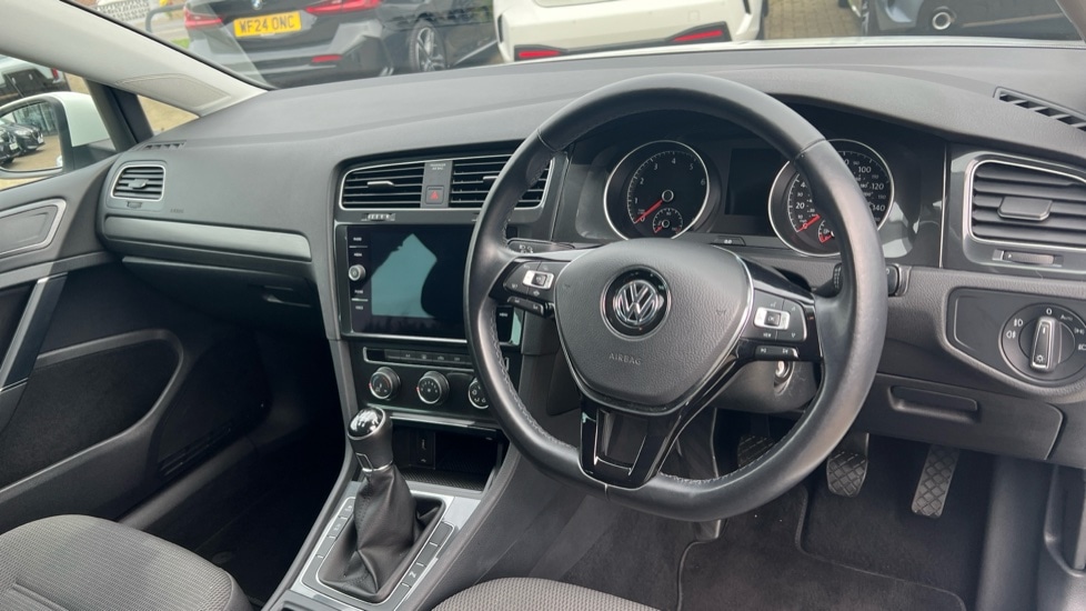 Used Volkswagen Golf 2019 for sale - 76203865: Photo 9