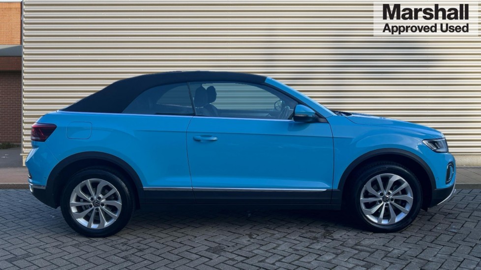 Used Volkswagen T-Roc 2022 for sale - 76350721: Photo 2